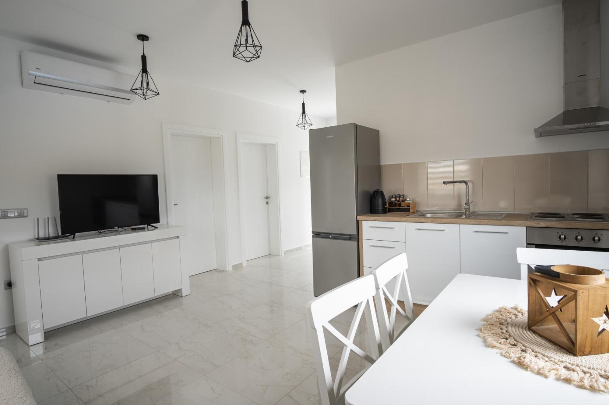 Natura Apartmani Ljubuški Екстериор снимка